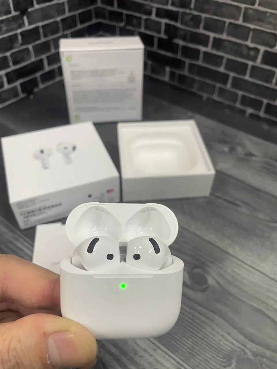 Продажа Apple AirPods 4 с шумоподавлением - Аудиотехника (Электроника) в Чебоксары