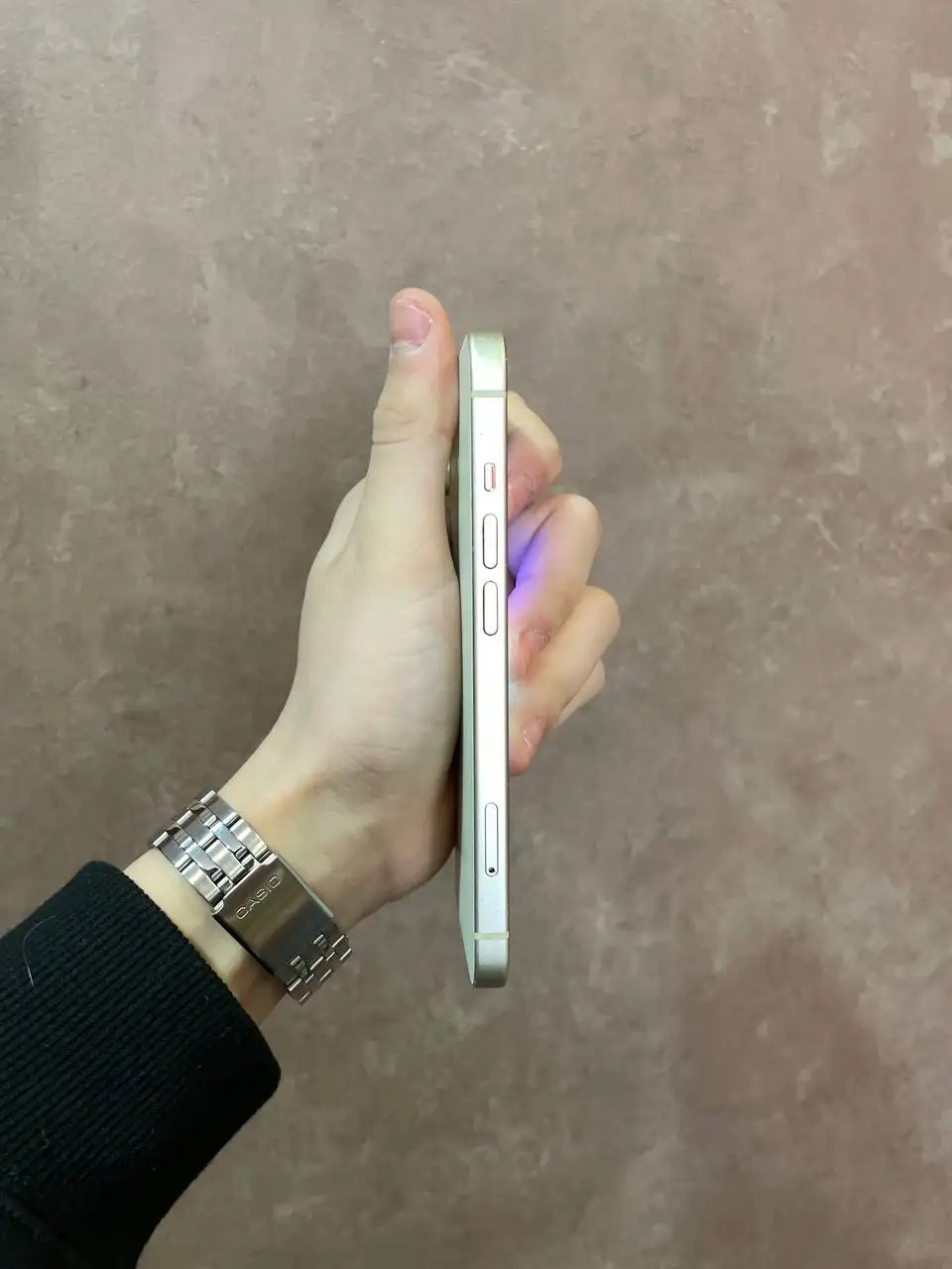 iPhone 15 желтый 128 ГБ - Смартфоны (Электроника) в Чебоксары