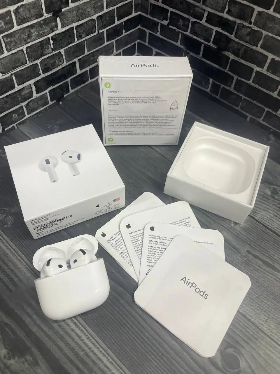 Продаются Apple AirPods 4 с шумоподавлением - Наушники (Электроника) в Чебоксары