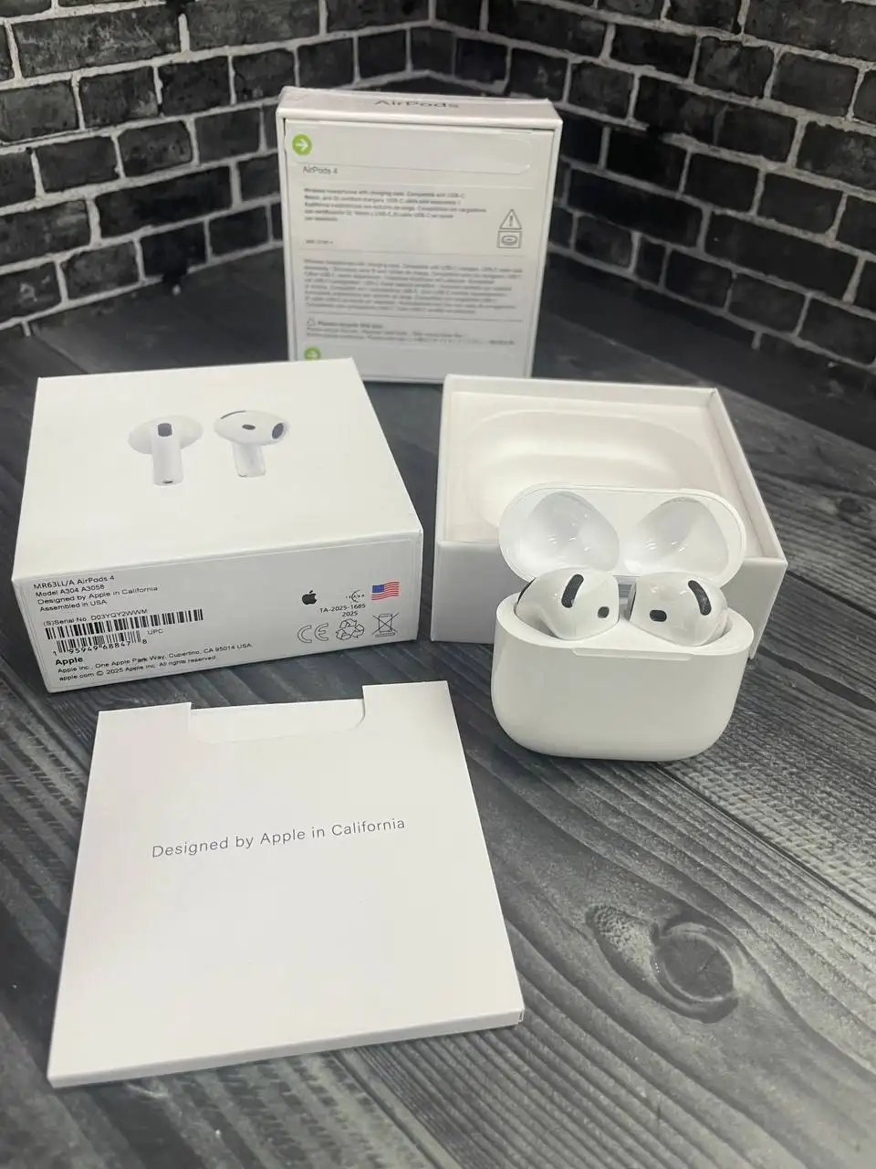 Продаются Apple AirPods 4 с шумоподавлением - Наушники (Электроника) в Чебоксары