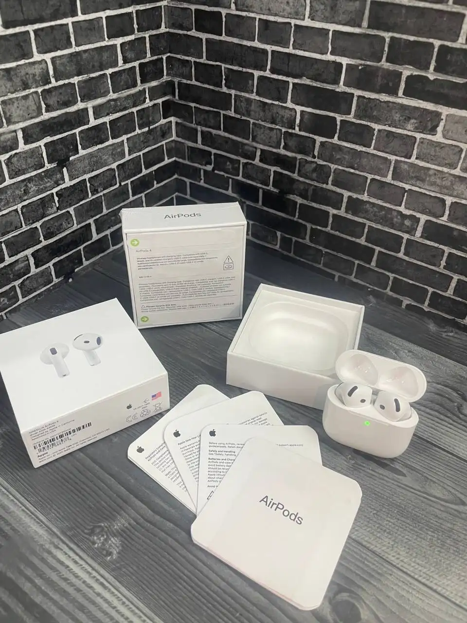 Продаются Apple AirPods 4 с шумоподавлением - Наушники (Электроника) в Чебоксары