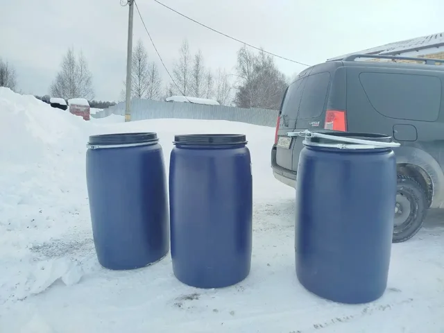 Пластиковые бочки 227 л бу пищевые - Тара и упаковка в Чебоксары