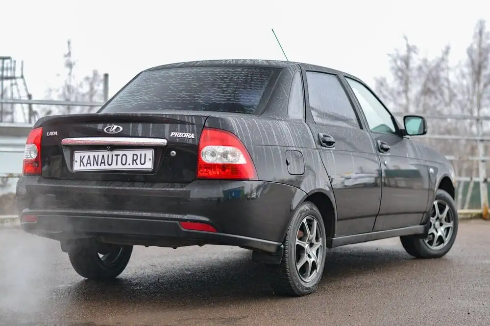 Lada Priora 2013 года в Канаше - Авто в Канаш
