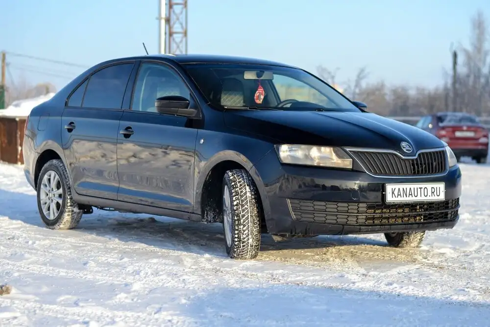 Skoda Rapid 2016 г.в., механика, 1.6, в отличном состоянии - Легковые автомобили (Авто) в Канаш