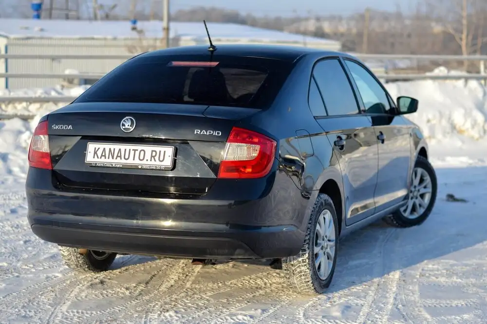 Skoda Rapid 2016 г.в., механика, 1.6, в отличном состоянии - Легковые автомобили (Авто) в Канаш