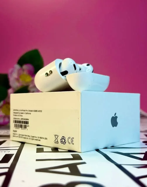Продажа наушников Apple AirPods Pro 3 - Мониторы в Чебоксары