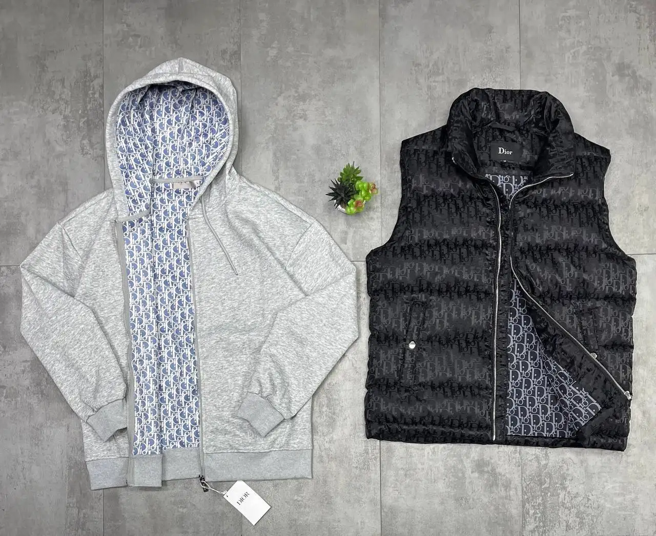 Комплект жилетка и худи - Барахолка в Чебоксары