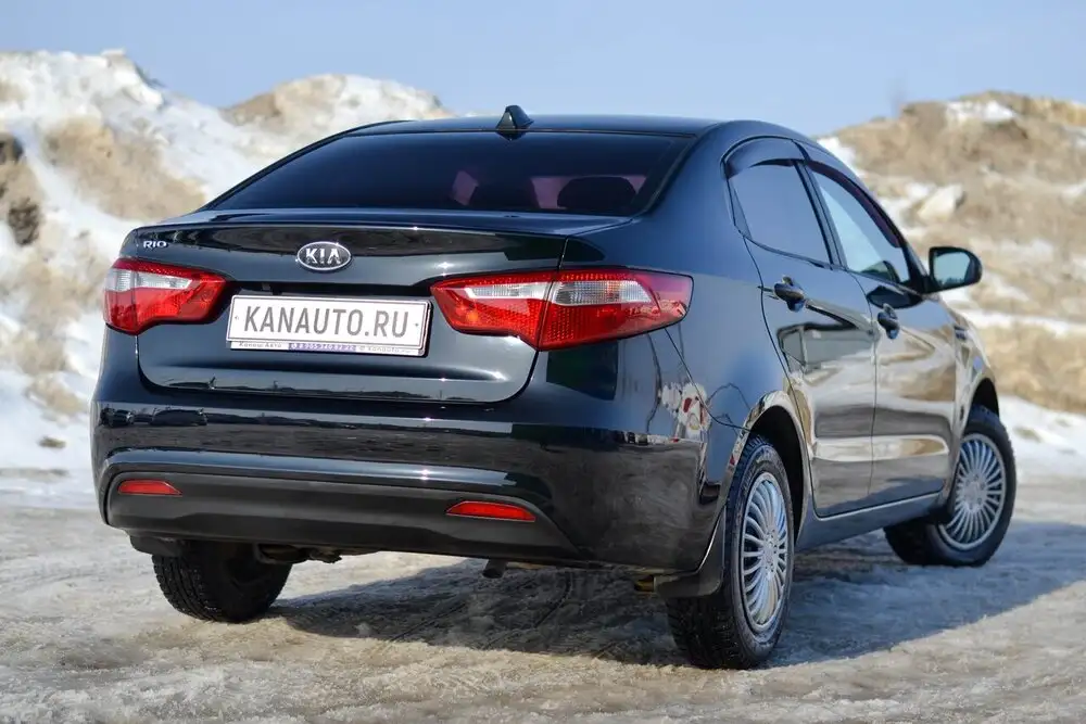 Продажа Kia Rio 2012 года - Авто в Канаш