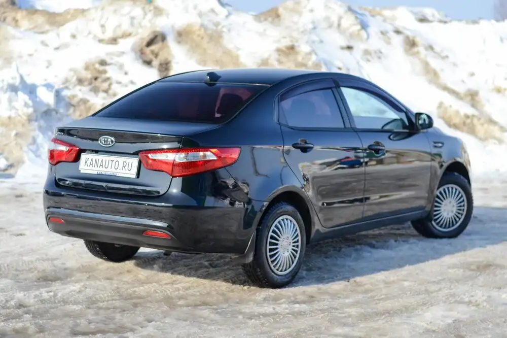 Продажа Kia Rio 2012 года - Авто в Канаш