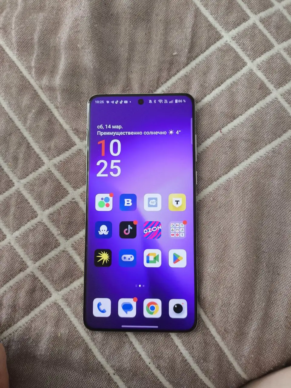 Продам или обменяю OnePlus 13 - Смартфоны (Электроника) в Чебоксары