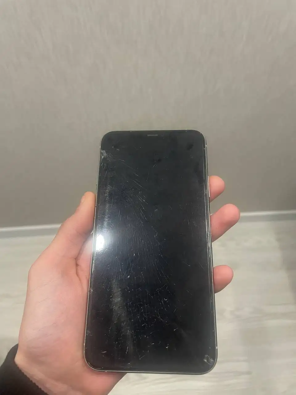 iPhone 11 Pro Max 256GB - Смартфоны (Электроника) в Чебоксары