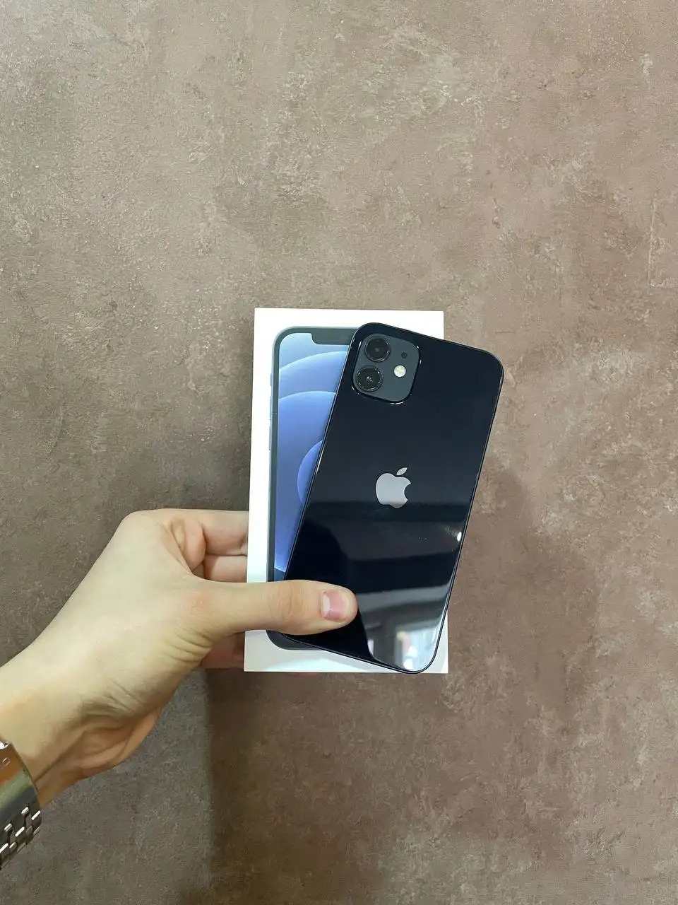 Продажа iPhone 12 128 ГБ черный - Смартфоны и телефоны (Электроника) в Чебоксары