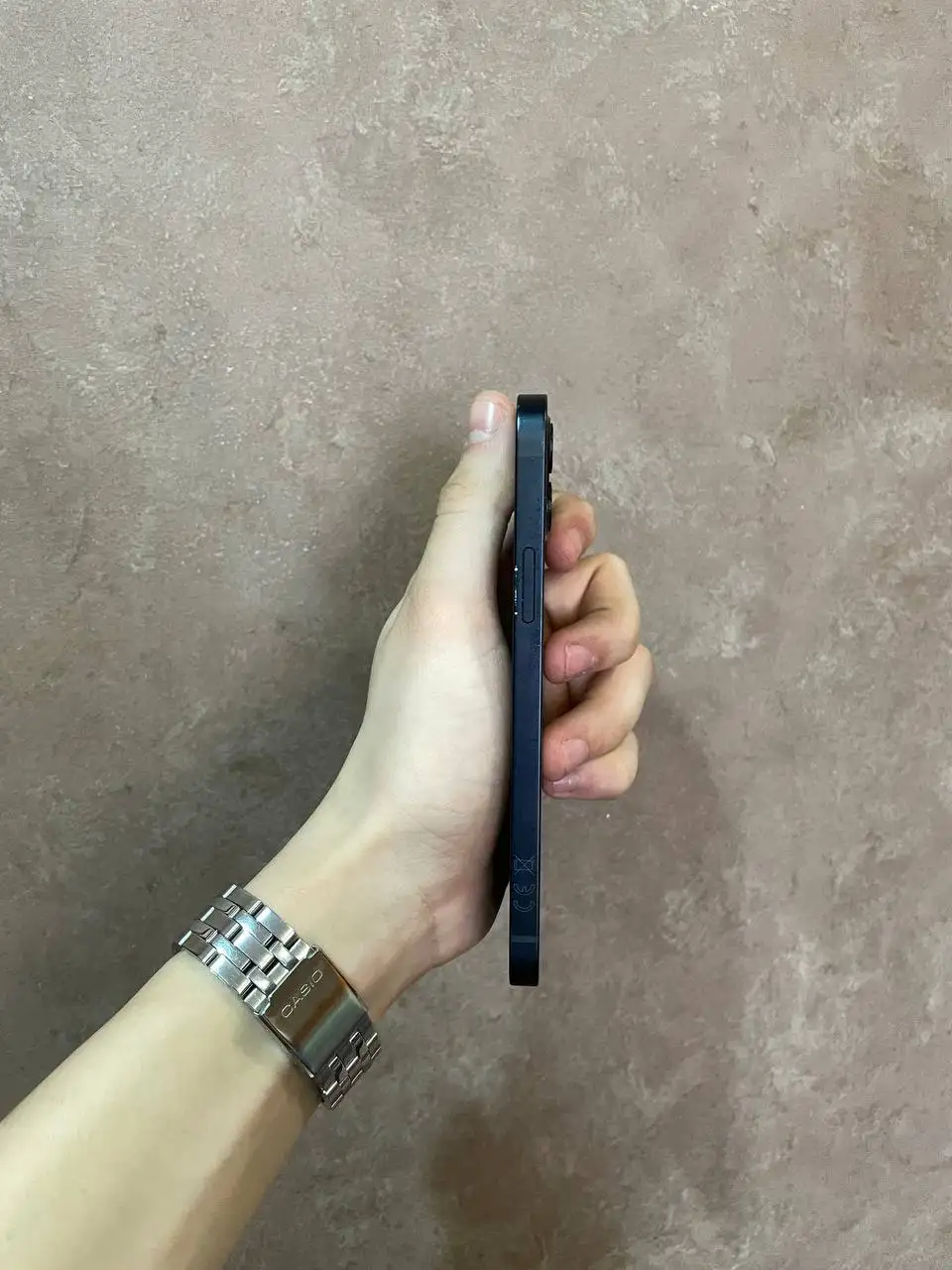 Продажа iPhone 12 128 ГБ черный - Смартфоны и телефоны (Электроника) в Чебоксары