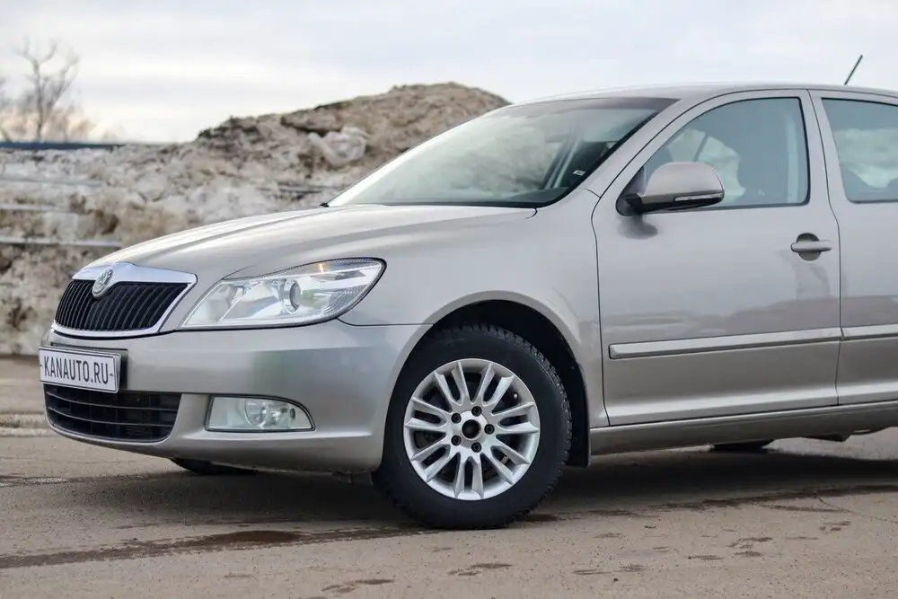 Skoda Octavia 2011 года с полной комплектацией - Легковые автомобили (Авто) в Канаш