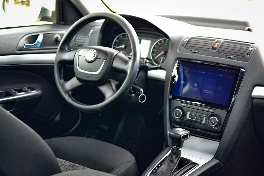 Skoda Octavia 2011 года с полной комплектацией - Легковые автомобили (Авто) в Канаш