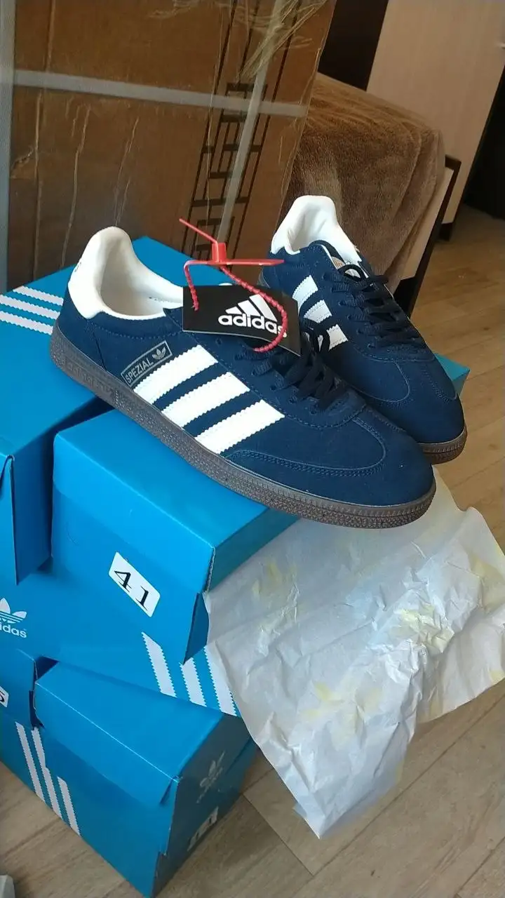 Кроссовки Adidas AAA+ - Обувь (Одежда) в Чебоксары