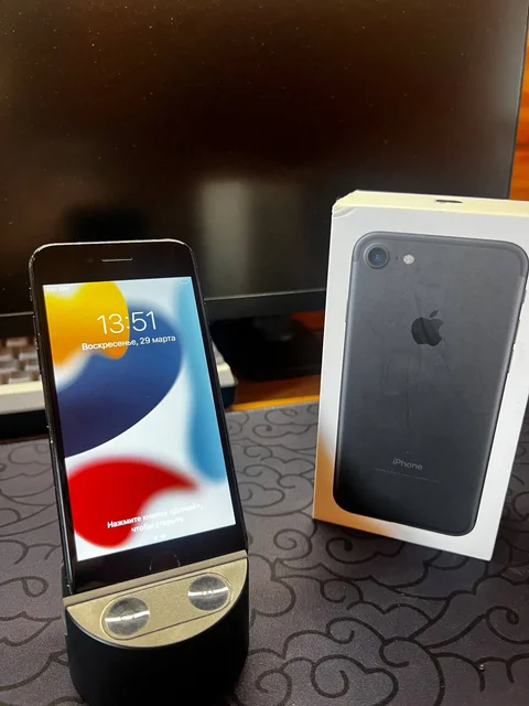 Продам iPhone 7 32GB черный - Крупная бытовая техника в Чебоксары
