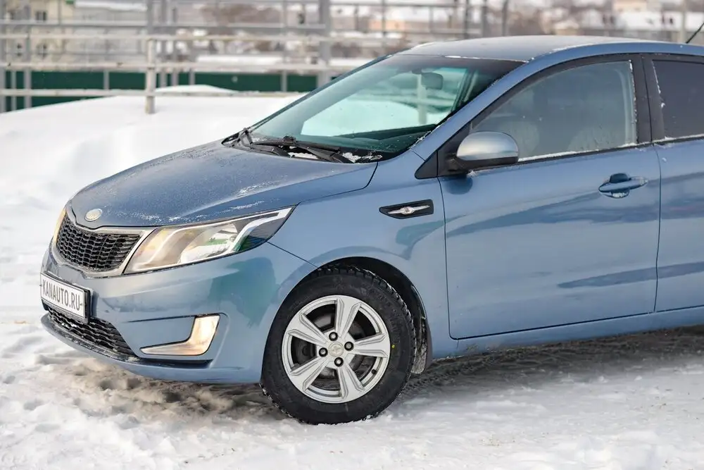 Продажа Kia Rio 2013 года в Канаше - Легковые автомобили (Авто) в Канаш