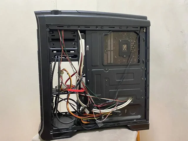 Продажа видеокарты HIS Radeon RX 470 8ГБ и ПК с монитором Redmi - Компьютерная техника в Чебоксары