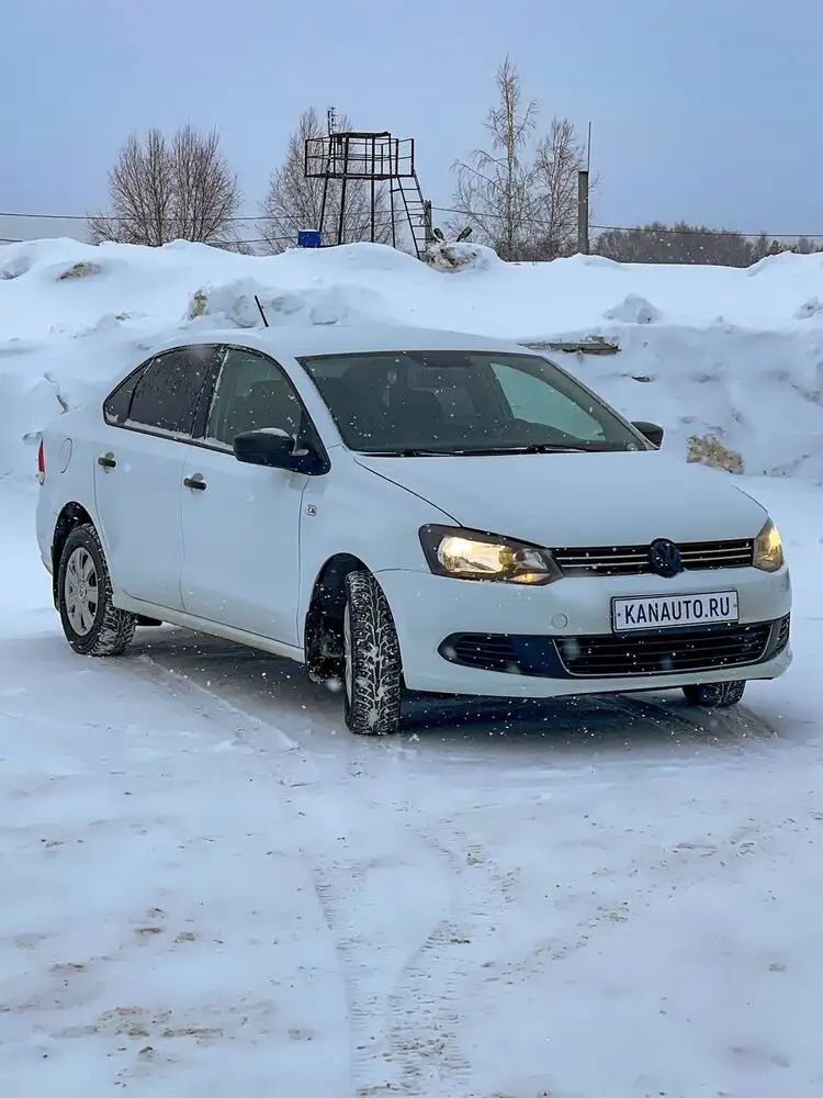 Volkswagen Polo 2014 года в отличном состоянии - Легковые автомобили (Авто) в Канаш