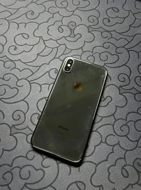 Продажа iPhone X 64GB черный - Зарядные устройства и аксессуары в Чебоксары