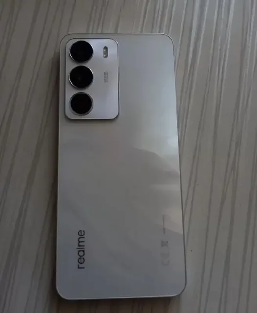 Обмен Realme C71 256 ГБ на iPhone - Игровые аксессуары в Чебоксары