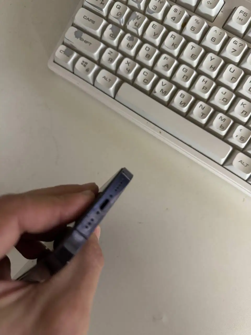 Продам iPhone 14 Pro - Смартфоны (Электроника) в Чебоксары