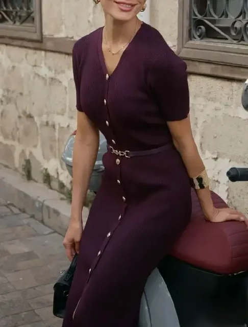 Трикотажное платье 42/46 Китай - Косметички и аксессуары в Чебоксары