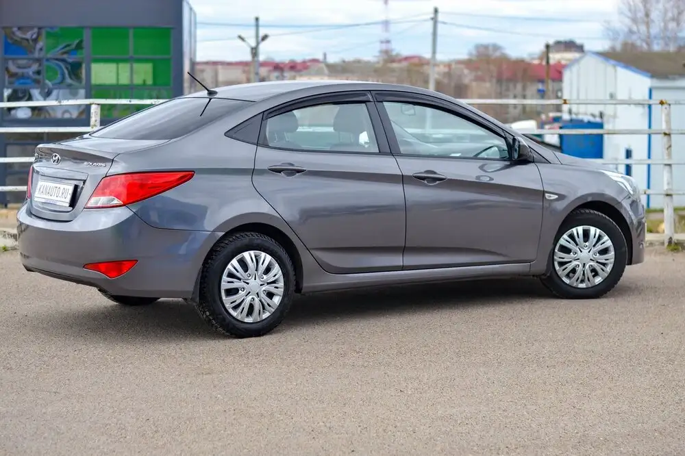 Hyundai Solaris 2015 - Легковые автомобили (Авто) в Канаш