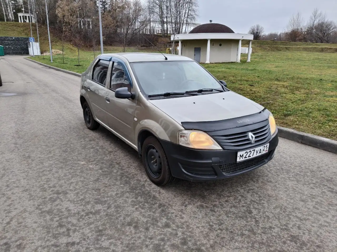 Логан 2011 года в отличном состоянии - Легковые автомобили (Авто) в Чебоксары