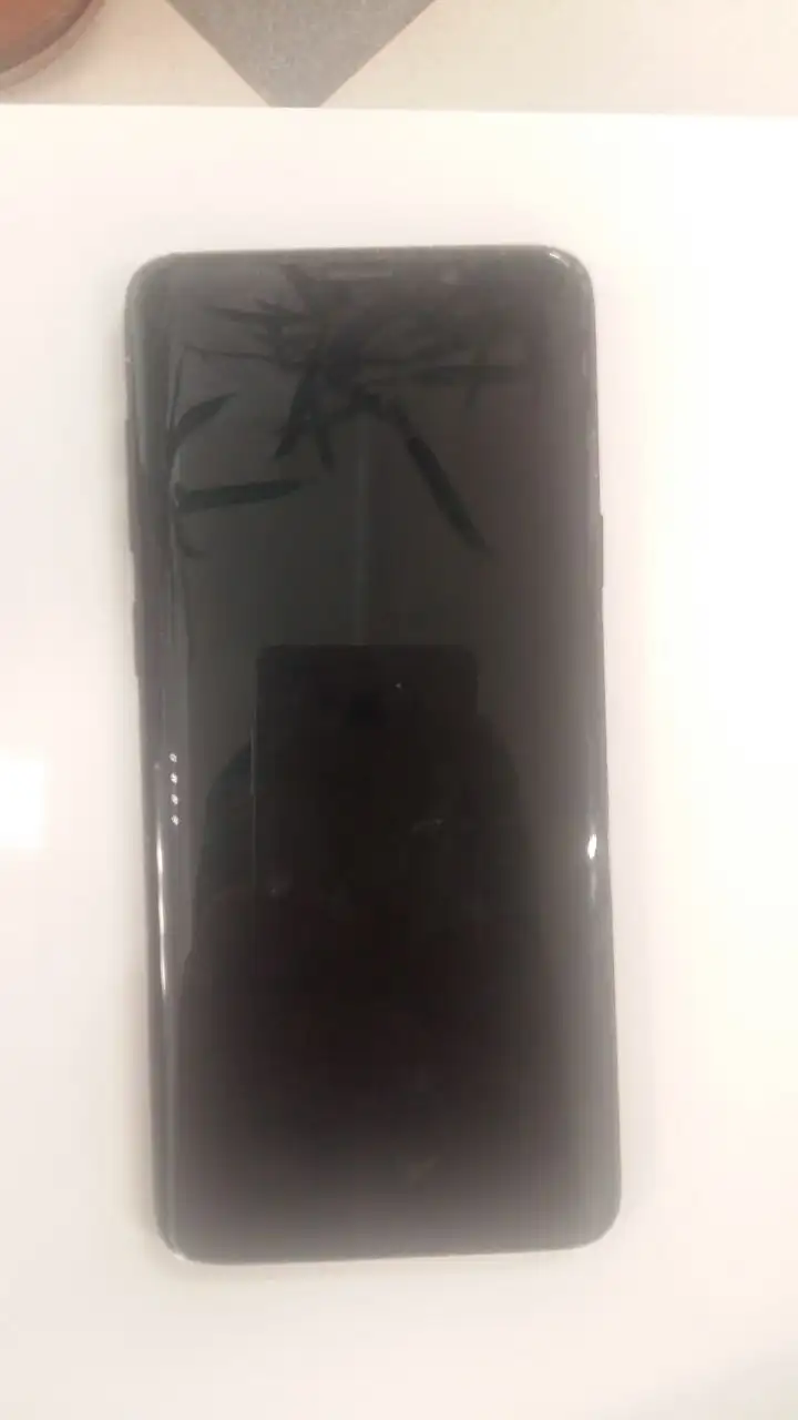 Samsung Galaxy A5 и S9 Plus в Чебоксарах - Смартфоны (Электроника) в Чебоксары