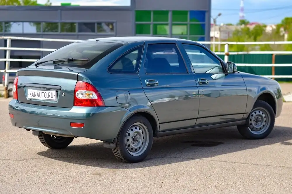 Продажа Lada Priora в кредит - Легковые автомобили (Авто) в Канаш