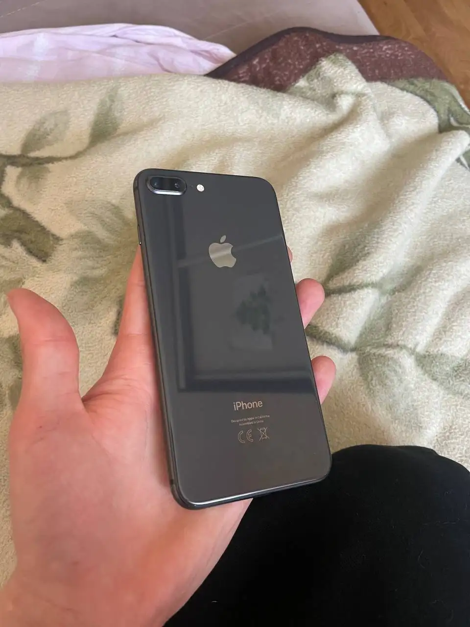 Продам iPhone 8+ - Смартфоны и телефоны (Электроника) в Чебоксары