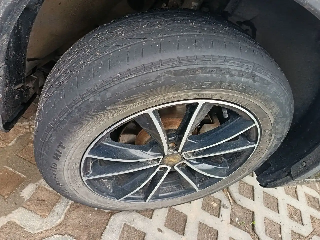 Шины 225 60 18 - Шины (Авто) в Чебоксары