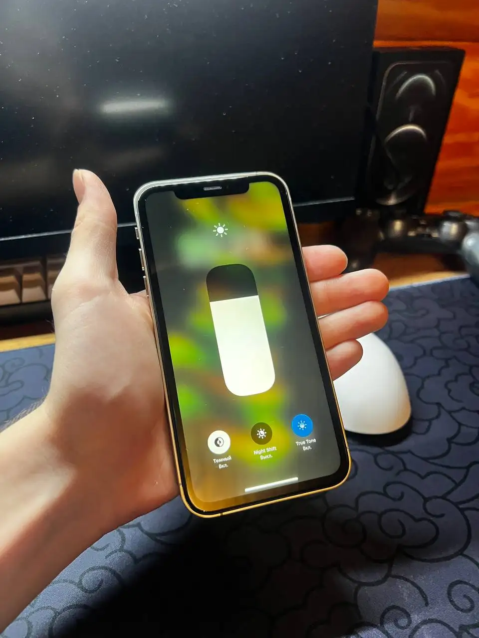 Продаю модифицированный iPhone XR в корпусе iPhone 15 Pro - Смартфоны и гаджеты (Электроника) в Чебоксары