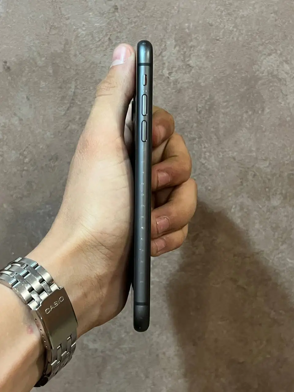 Продаю iPhone 11 64GB черный - Смартфоны (Электроника) в Чебоксары