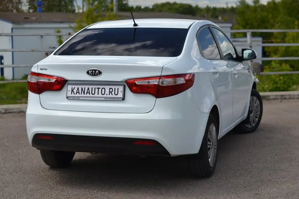 Kia Rio 2012 в кредит и за наличные - Легковые автомобили (Авто) в Канаш
