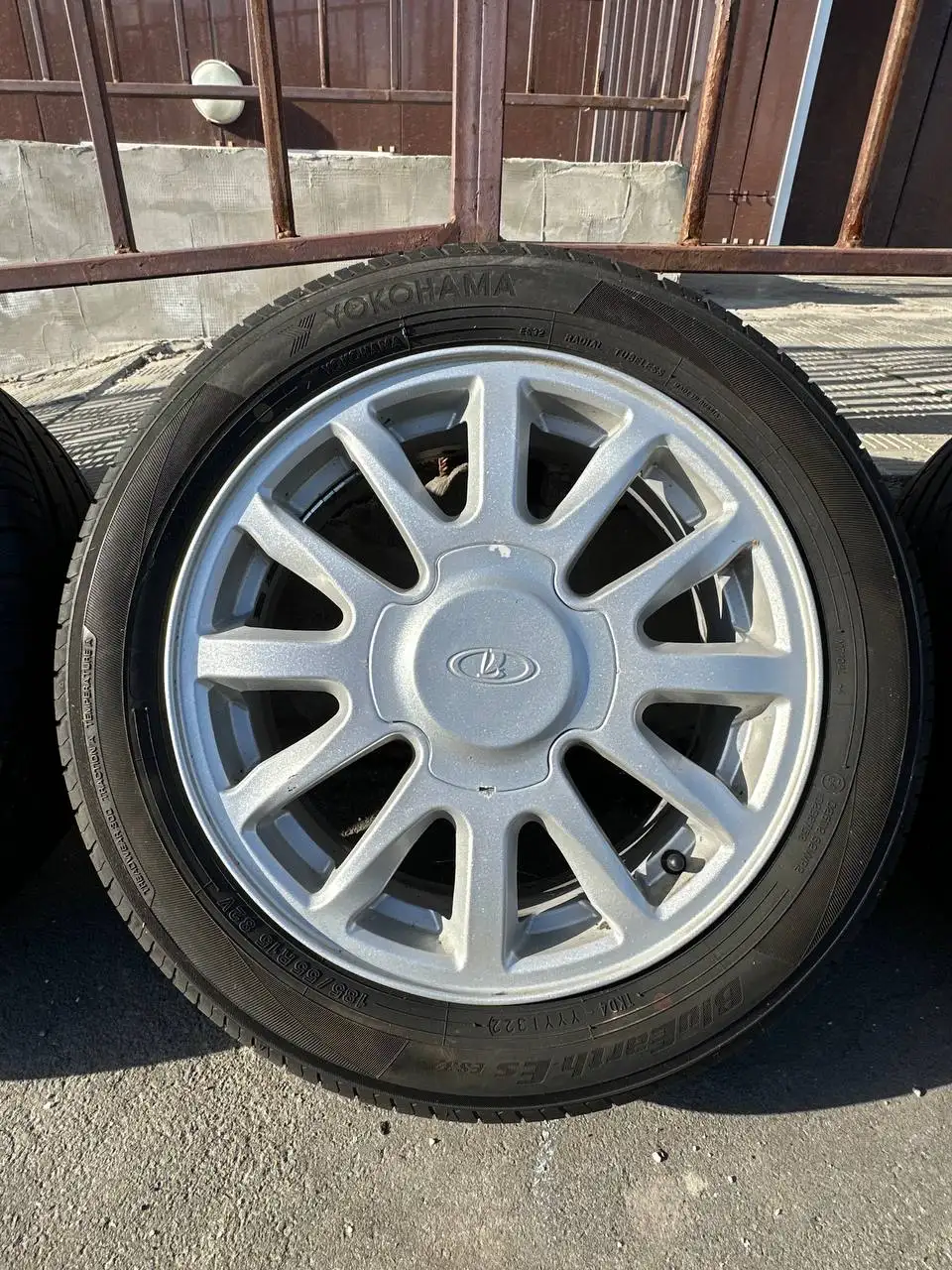 Продам комплект летних колес 185/55 R15 - Шины и диски (Авто) в Чебоксары