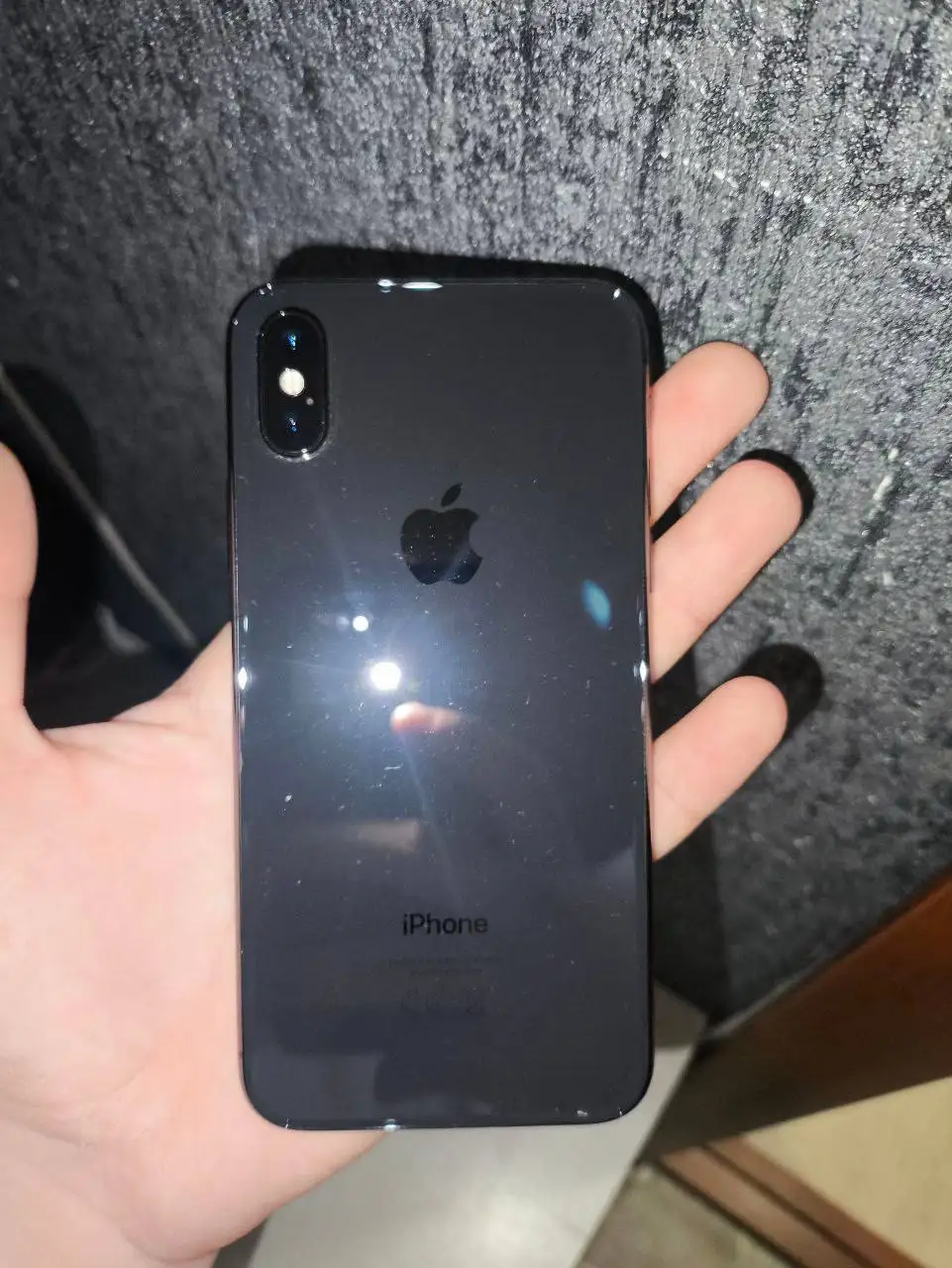 iPhone X (10) 64GB с трещиной на экране - Смартфоны и планшеты (Электроника) в Чебоксары