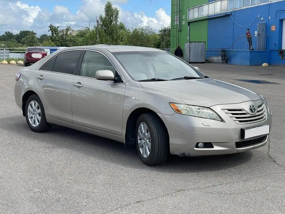 Toyota Camry 2008 г.в. - Легковые автомобили (Авто) в Канаш