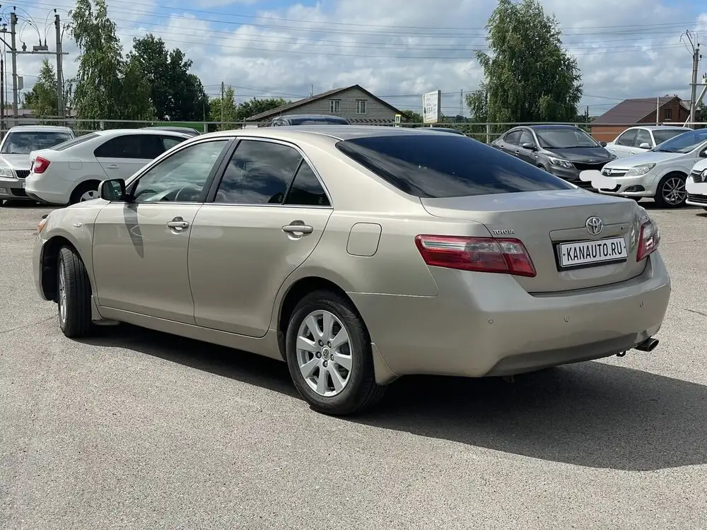 Toyota Camry 2008 г.в. - Легковые автомобили (Авто) в Канаш