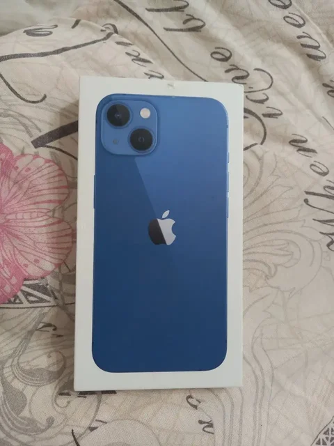 iPhone 13 - Смартфоны и гаджеты в Чебоксары