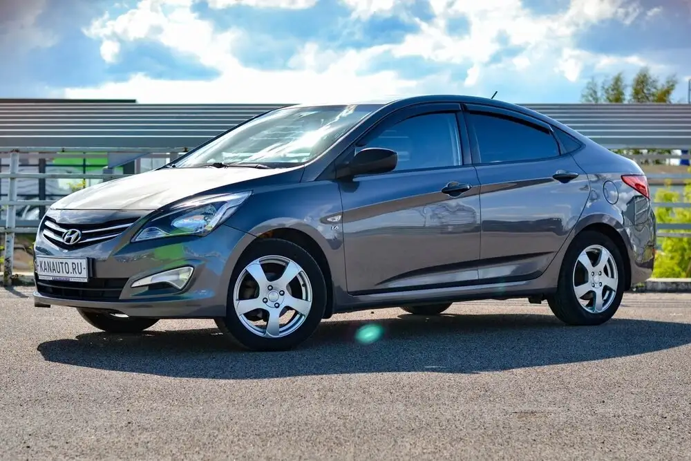Hyundai Solaris 2015 - Легковые автомобили (Авто) в Канаш
