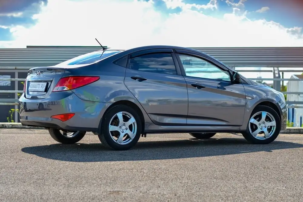 Hyundai Solaris 2015 - Легковые автомобили (Авто) в Канаш