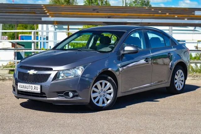 Chevrolet Cruze 2014 1.6 автомат - Легковые автомобили в Канаш