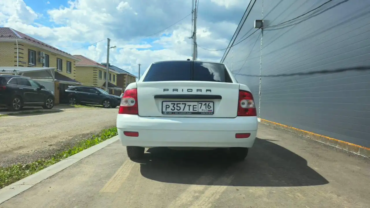 Lada Priora 2011 - Легковые автомобили (Авто) в Чебоксары