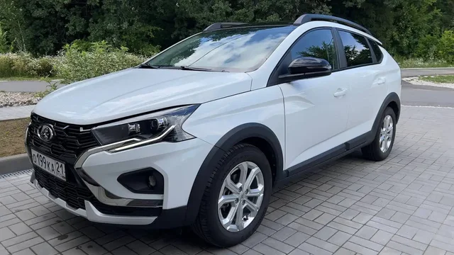 Lada Iskra Cross 2025 г.в. - Hyundai Solaris в Чебоксары