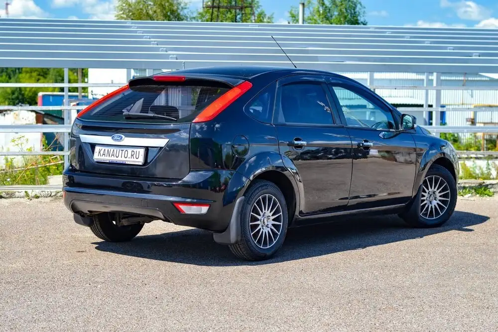 Ford Focus II в кредит от 11 тыс. в месяц - Легковые автомобили (Авто) в Канаш