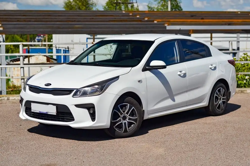 Kia Rio 2018, 1.4MT, в кредит и за наличные - Легковые автомобили (Авто) в Канаш