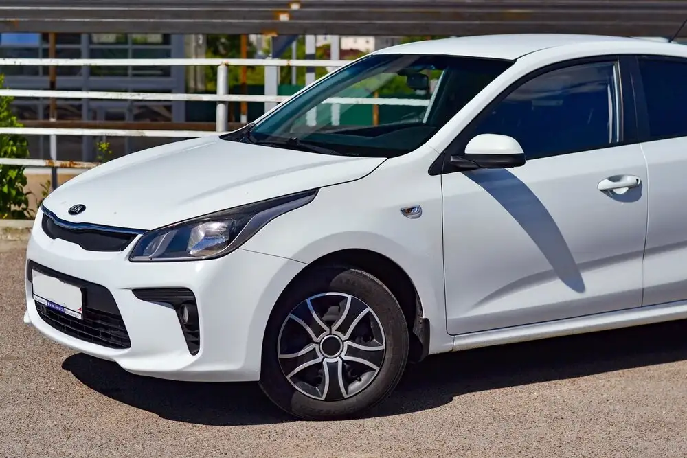 Kia Rio 2018, 1.4MT, в кредит и за наличные - Легковые автомобили (Авто) в Канаш